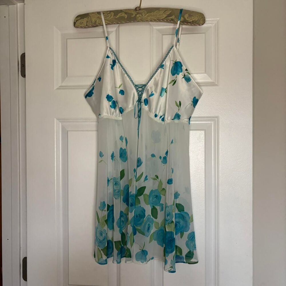 White and Blue Y2k California Dynasty Sheer Slip Lingerie Dress Roses Size Large